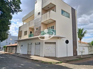 Sala Comercial para alugar, 100m² no Santa Mônica, Uberlândia