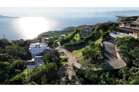 Lote/Terreno à venda, 1360m² no Barreiros, Ilhabela