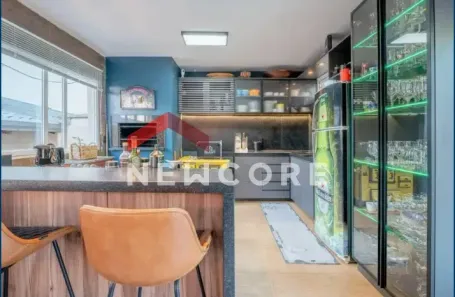 Casa com 4 Quartos à venda, 357m² no Chácara das Pedras, Porto Alegre