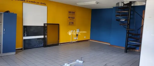 Sala Comercial à venda, 89m² no Petrópolis, Porto Alegre