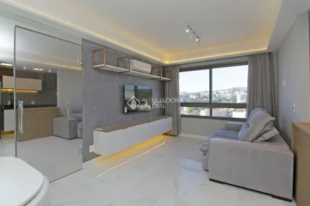 Apartamento com 2 Quartos para alugar, 60m² no Farroupilha, Porto Alegre