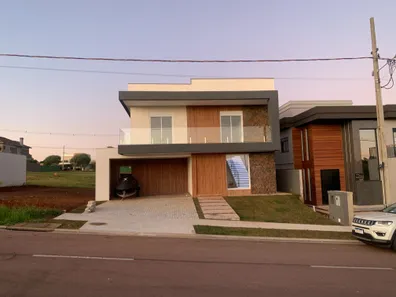 Casa com 3 Quartos à venda, 245m² no Jardim Carvalho, Ponta Grossa