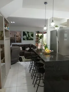 Casa de Condomínio com 3 Quartos à venda, 90m² no Jardim São Pedro, Mogi das Cruzes