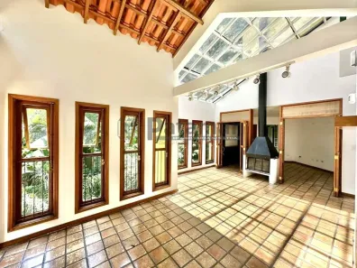 Casa de Condomínio com 3 Quartos à venda, 486m² no Condomínio Iolanda, Taboão da Serra