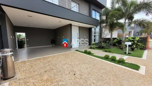 Casa de Condomínio com 4 Quartos para alugar, 270m² no Vila Cordenonsi, Americana