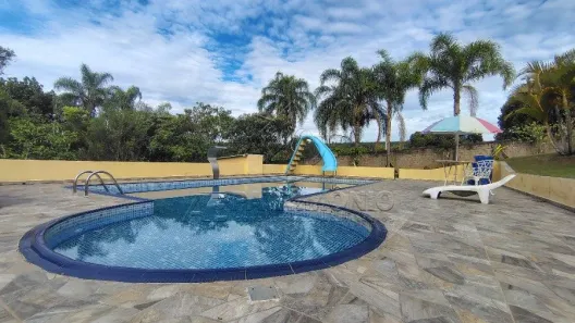 Fazenda/Sítio com 3 Quartos à venda, 215m² no Portal do Pirapora, Salto de Pirapora