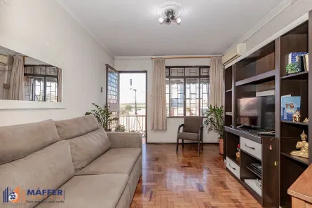 Casa com 6 Quartos à venda, 350m² no São Sebastião, Porto Alegre