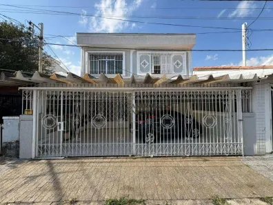 Sobrado com 4 Quartos à venda, 220m² no Água Rasa, São Paulo