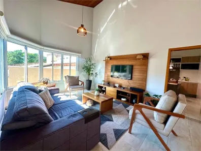 Casa com 3 Quartos à venda, 230m² no Vila Albertina, São Paulo
