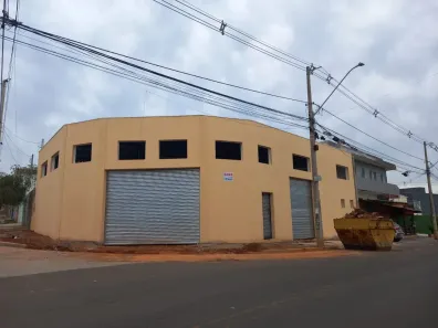 Galpão/Depósito/Armazém para alugar, 240m² no Éden, Sorocaba