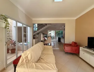 Sobrado com 4 Quartos à venda, 220m² no Vila Marieta, Campinas