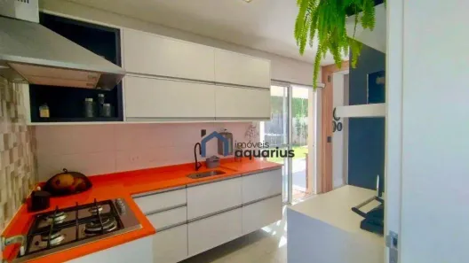 Casa de Condomínio com 4 Quartos à venda, 170m² no Urbanova, São José dos Campos