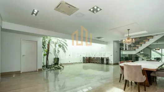 Casa com 5 Quartos à venda, 700m² no Jardim Luzitânia, São Paulo