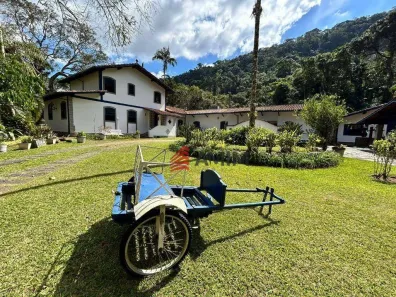 Casa com 7 Quartos à venda, 450m² no Mury, Nova Friburgo