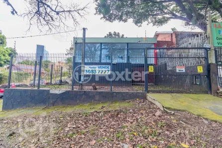 Casa com 3 Quartos à venda, 400m² no Cristal, Porto Alegre
