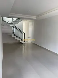 Sobrado com 3 Quartos à venda, 122m² no Parque Residencial Scaffid II, Itaquaquecetuba
