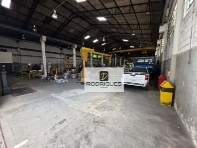 Galpão/Depósito/Armazém para venda ou aluguel, 2400m² no Serraria, Diadema