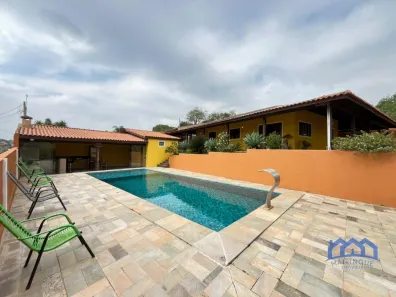 Fazenda/Sítio com 4 Quartos à venda, 1000m² no , Mairinque