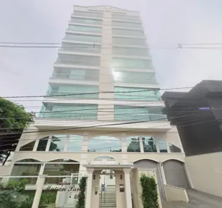 Casa com 2 Quartos à venda, 348m² no Centro, Cascavel