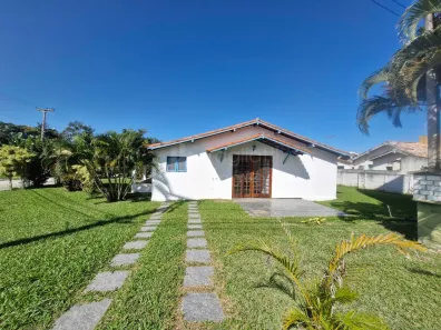 Casa de Condomínio com 3 Quartos à venda, 112m² no Centro (Iguabinha), Araruama