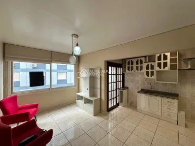 Apartamento com 2 Quartos para alugar, 45m² no Partenon, Porto Alegre