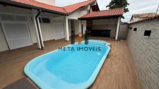 Casa com 4 Quartos à venda, 280m² no Jardim Brasília, Resende