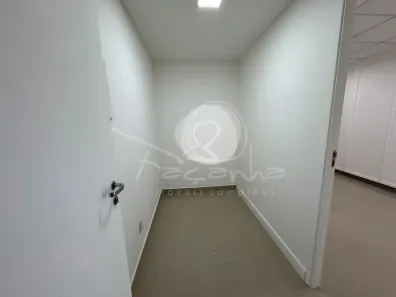 Sala Comercial para alugar, 39m² no Cambuí, Campinas