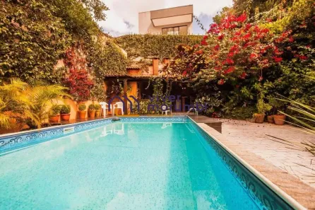 Casa com 4 Quartos à venda, 300m² no Jardim Leonor, São Paulo