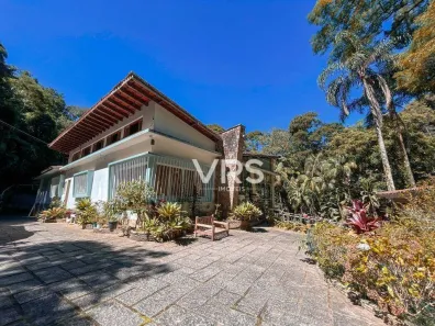 Casa com 7 Quartos à venda, 700m² no Cascata dos Amores, Teresópolis