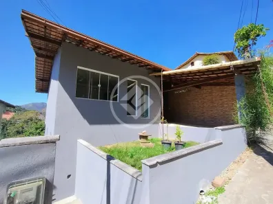 Casa de Condomínio com 2 Quartos para venda ou aluguel, 190m² no Barra do Imbuí, Teresópolis
