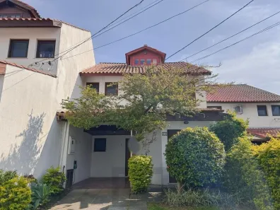Casa de Condomínio com 3 Quartos à venda, 125m² no Cavalhada, Porto Alegre