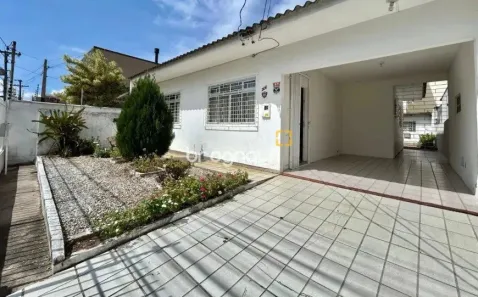 Casa com 3 Quartos à venda, 129m² no Capoeiras, Florianópolis