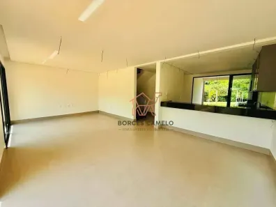 Casa de Condomínio com 3 Quartos à venda, 220m² no Garças, Belo Horizonte