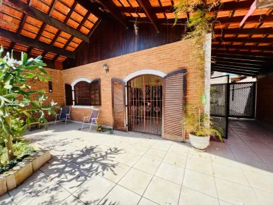 Casa com 3 Quartos à venda, 159m² no Balneario Gaivotas, Itanhaém