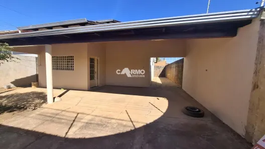 Casa com 3 Quartos para alugar, 143m² no Plano Diretor Sul, Palmas