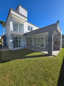 Casa de Condomínio com 4 Quartos à venda, 220m² no Cachoeira do Bom Jesus, Florianópolis