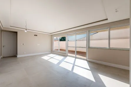 Apartamento com 3 Quartos para alugar, 164m² no Passo da Areia, Porto Alegre