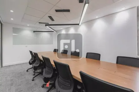 Sala Comercial para alugar, 400m² no Vila Olímpia, São Paulo