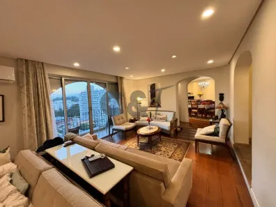 Apartamento com 3 Quartos para alugar, 204m² no Santo Amaro, São Paulo