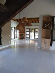 Sobrado com 4 Quartos à venda, 280m² no Núcleo Urbano Parque Ana Helena, Jaguariúna