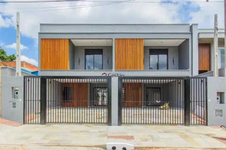 Casa de Condomínio com 3 Quartos à venda, 180m² no Igara, Canoas