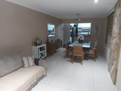 Casa com 3 Quartos à venda, 165m² no Cidade Martins, Guarulhos