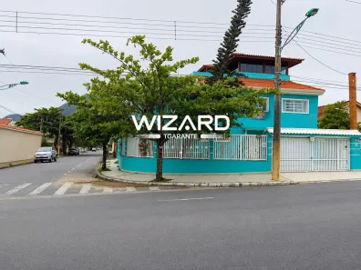 Casa com 5 Quartos à venda, 430m² no Centro, Peruíbe