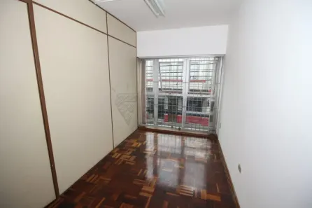 Sala Comercial à venda, 47m² no Centro, Pelotas