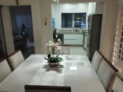 Casa com 3 Quartos à venda, 150m² no Parque Novo Mundo, Americana