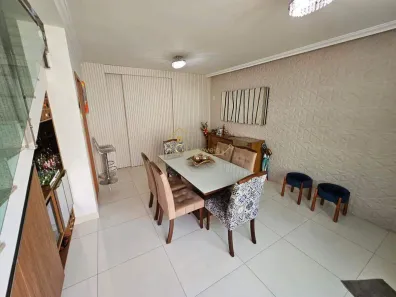 Casa com 3 Quartos à venda, 136m² no Trevo, Belo Horizonte