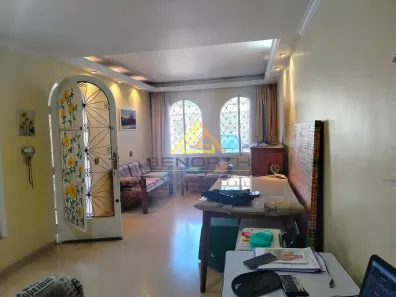 Casa com 3 Quartos à venda, 174m² no Vila Ester (Zona Norte), São Paulo