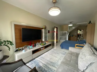 Sobrado com 3 Quartos à venda, 207m² no Vila Dom Pedro II, São Paulo
