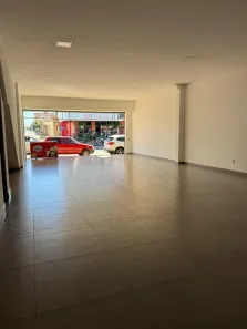 Ponto Comercial para alugar, 100m² no Del Lago I, Brasília