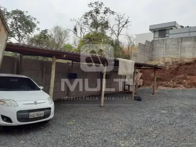 Lote/Terreno com 1 Quarto à venda, 300m² no Vigilato Pereira, Uberlândia